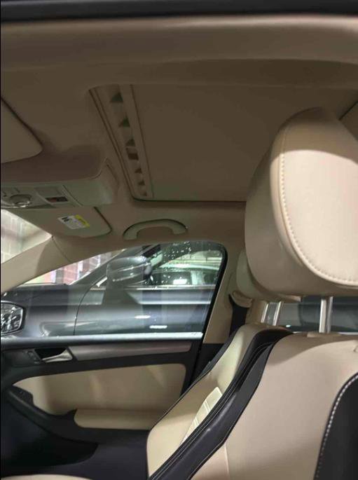 Used 2014 Volkswagen Jetta SEL FWD image 5
