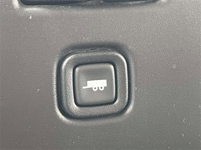 Used 2021 Chevrolet Express 2500 w/ Driver Convenience Package image 22