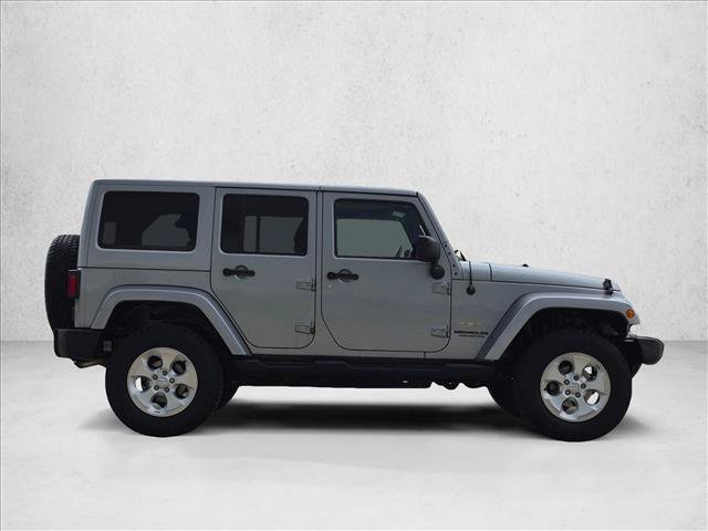 Used 2014 Jeep Wrangler Unlimited Sahara w/ Connectivity Group AWD/4WD video 4