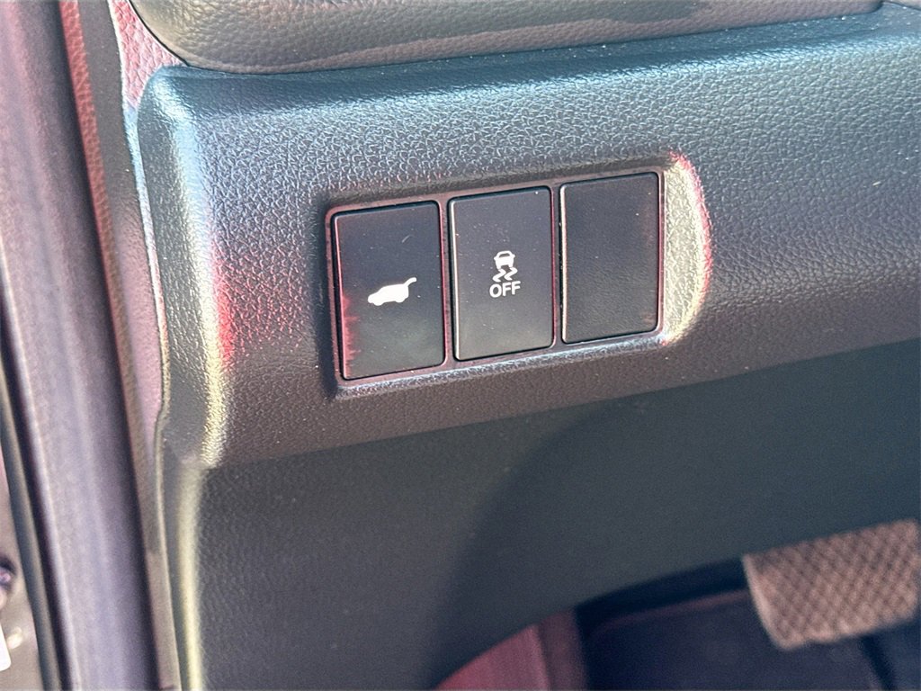 Used 2025 Honda Pilot EX-L image 10