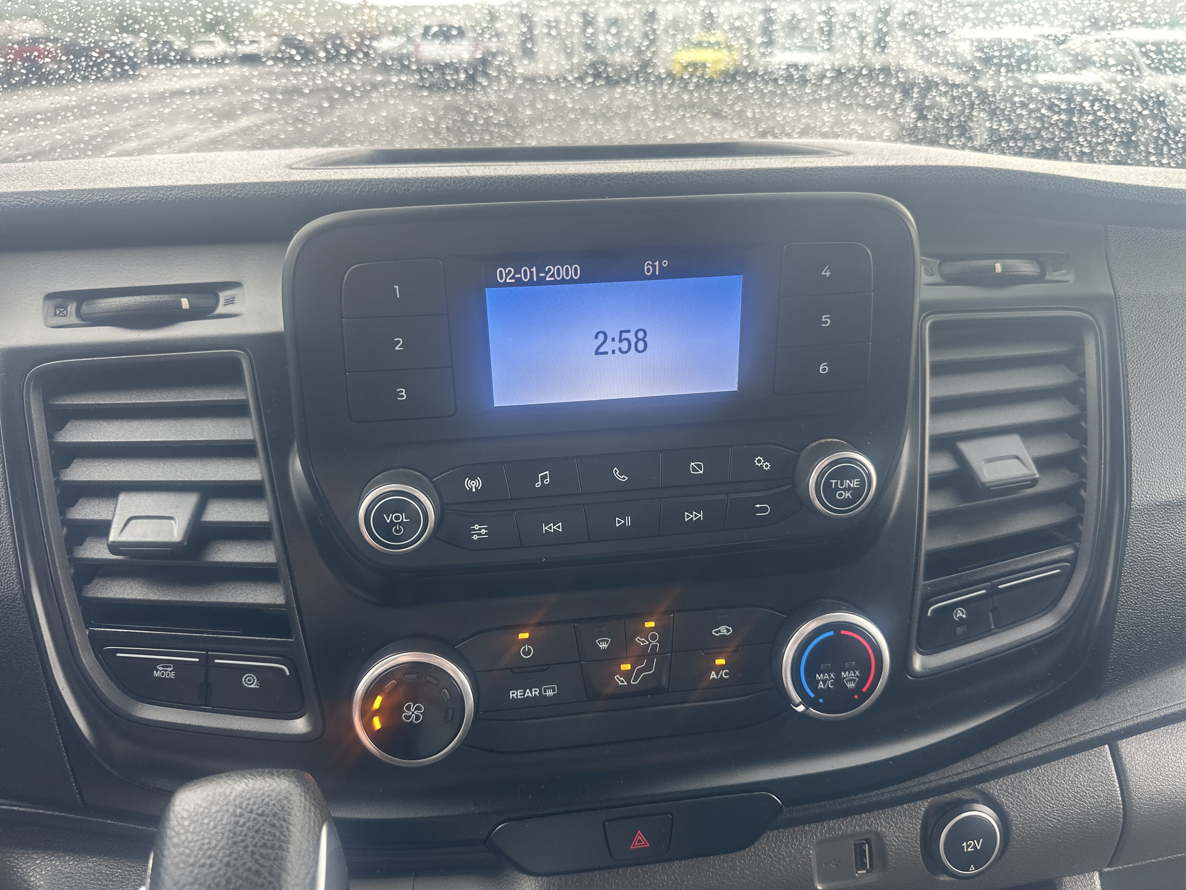 Used 2020 Ford Transit 350 Low Roof AWD image 14