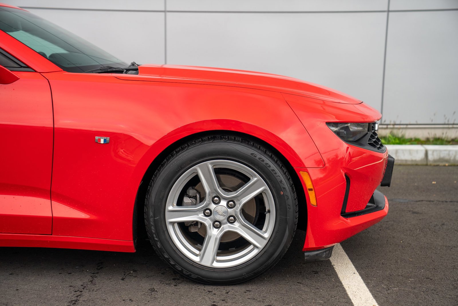 Used 2020 Chevrolet Camaro LT image 9
