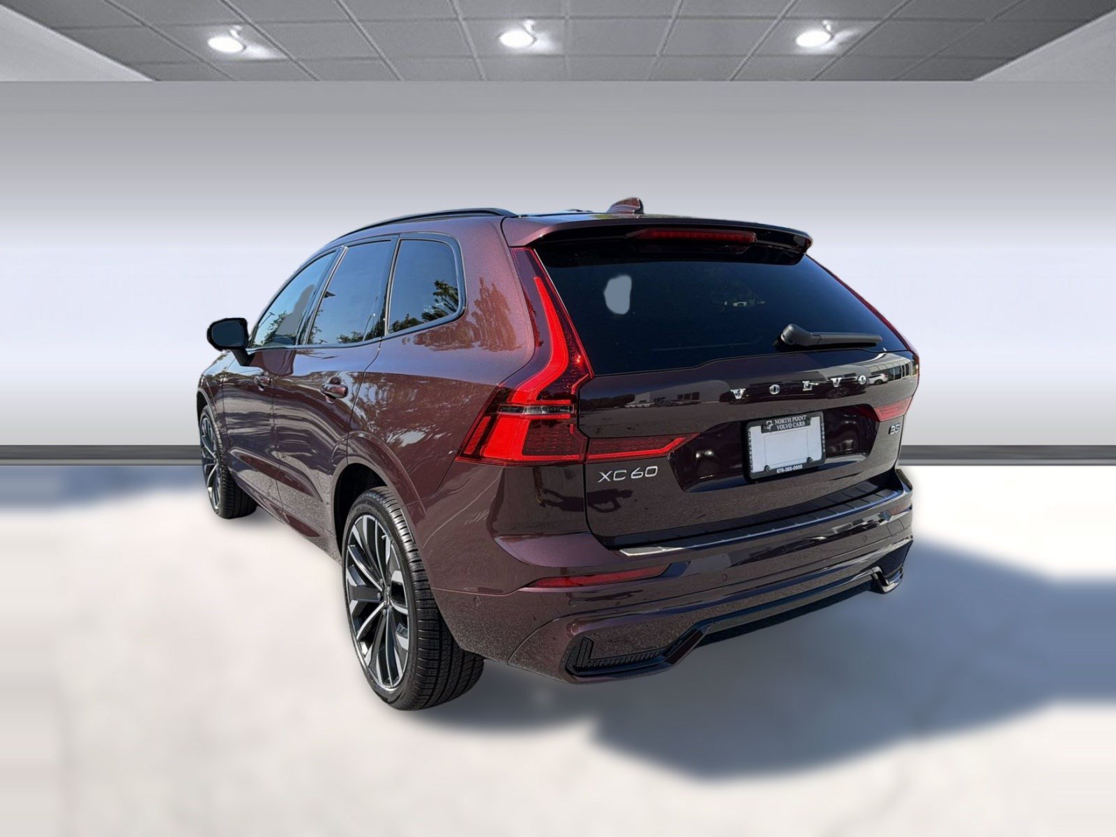 New 2027 Volvo XC60 B5 Ultra AWD/4WD image 3