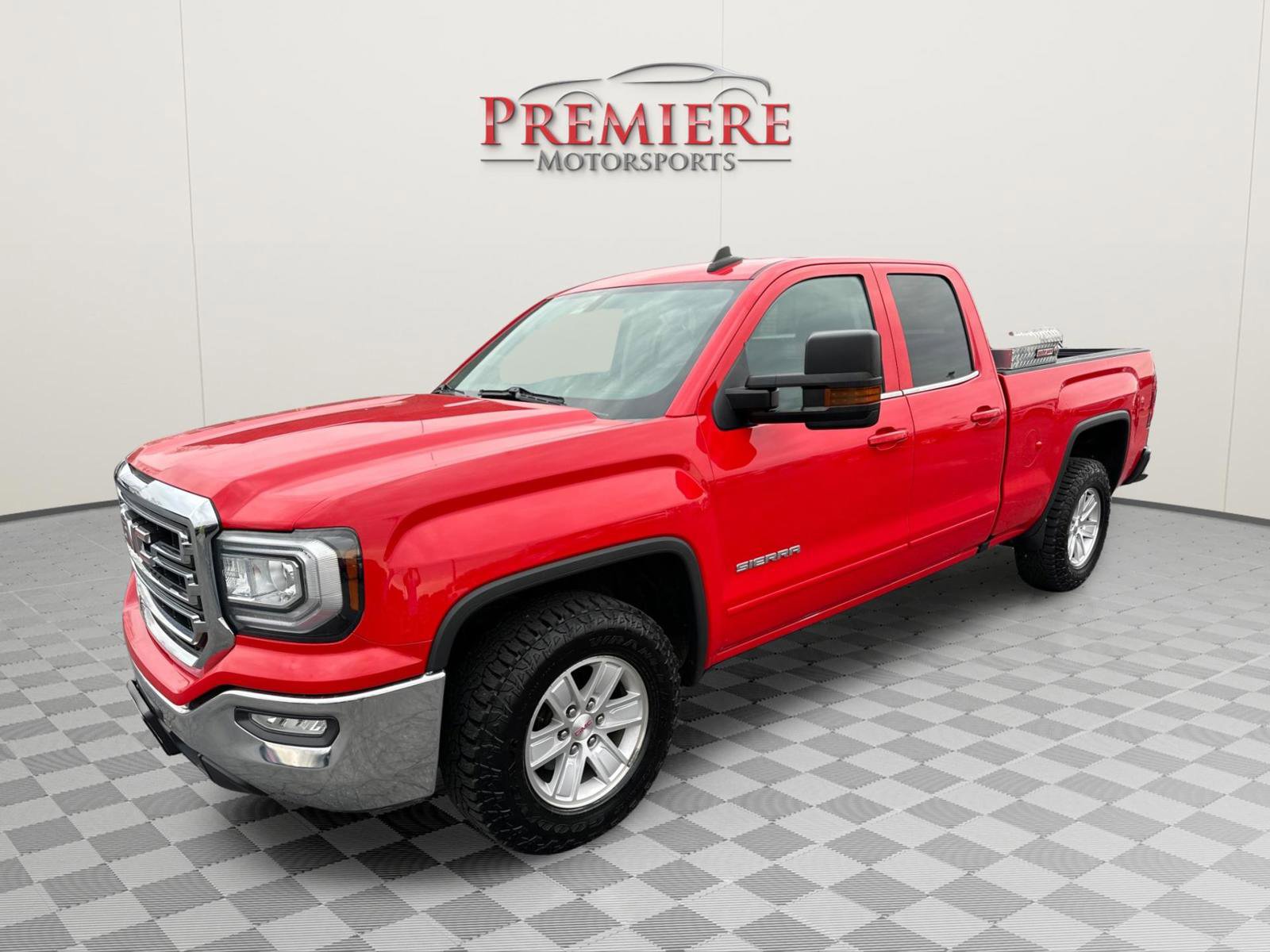 Used 2017 GMC Sierra 1500 SLE w/ SLE Value Package
