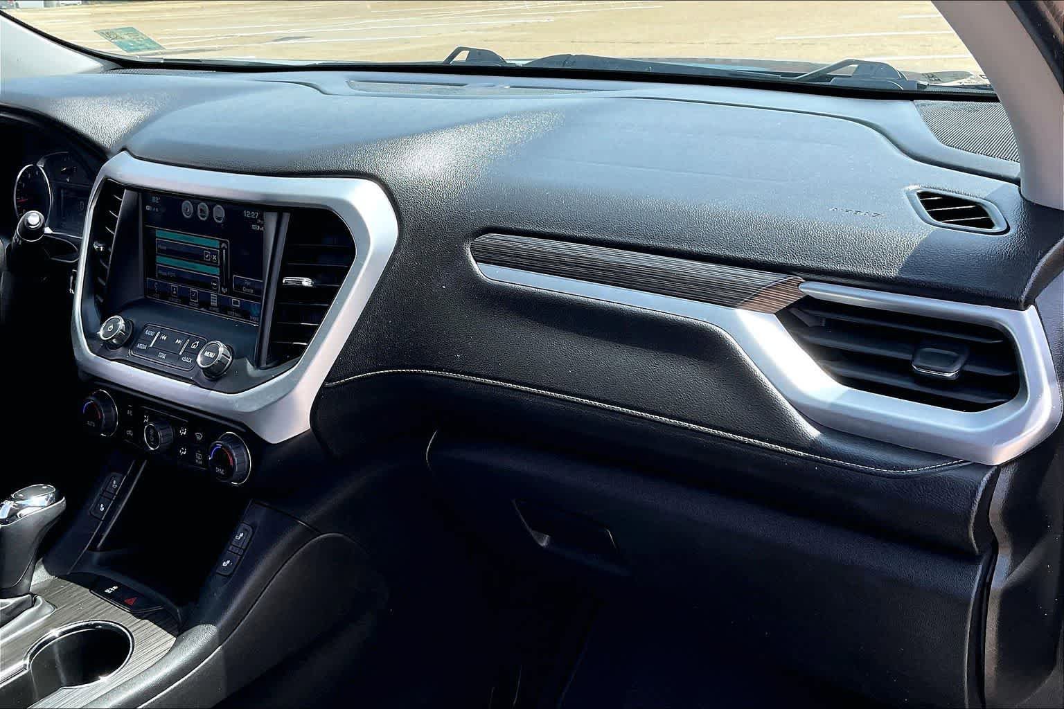Used 2019 GMC Acadia SLT w/ Black Edition FWD image 23