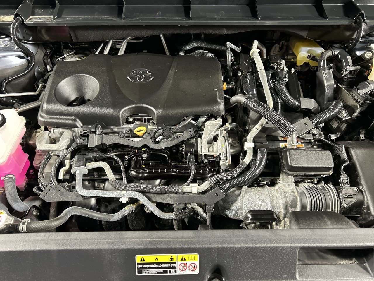 Used 2021 Toyota Highlander Limited image 11