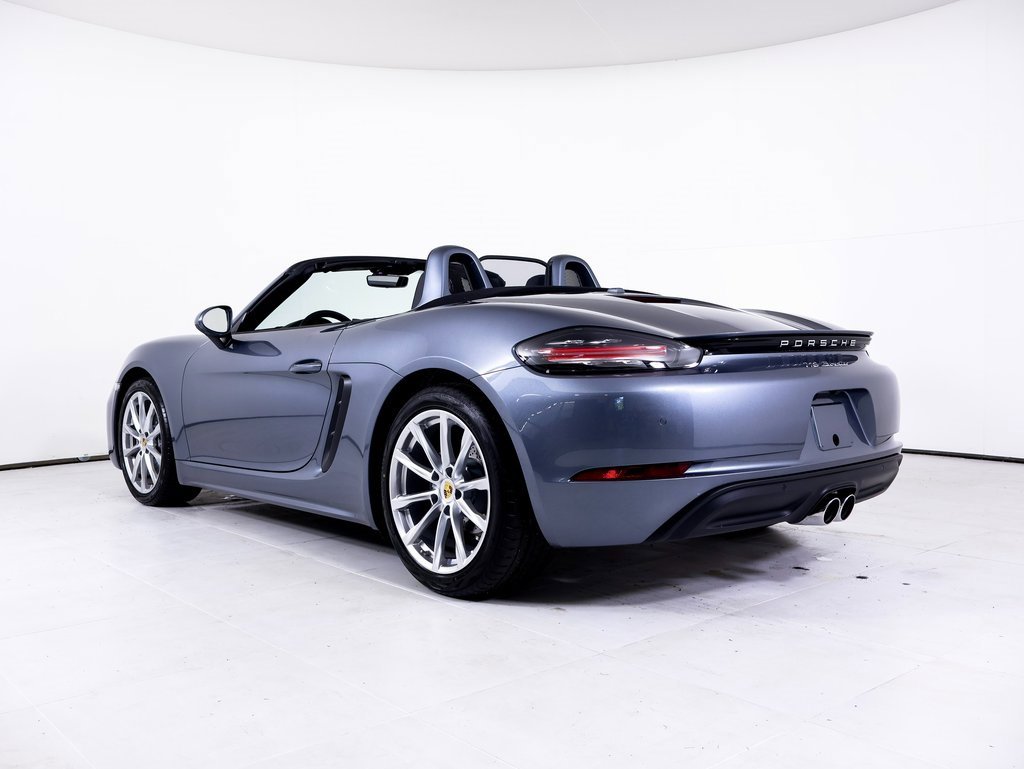 Used 2025 Porsche 718 Boxster image 3