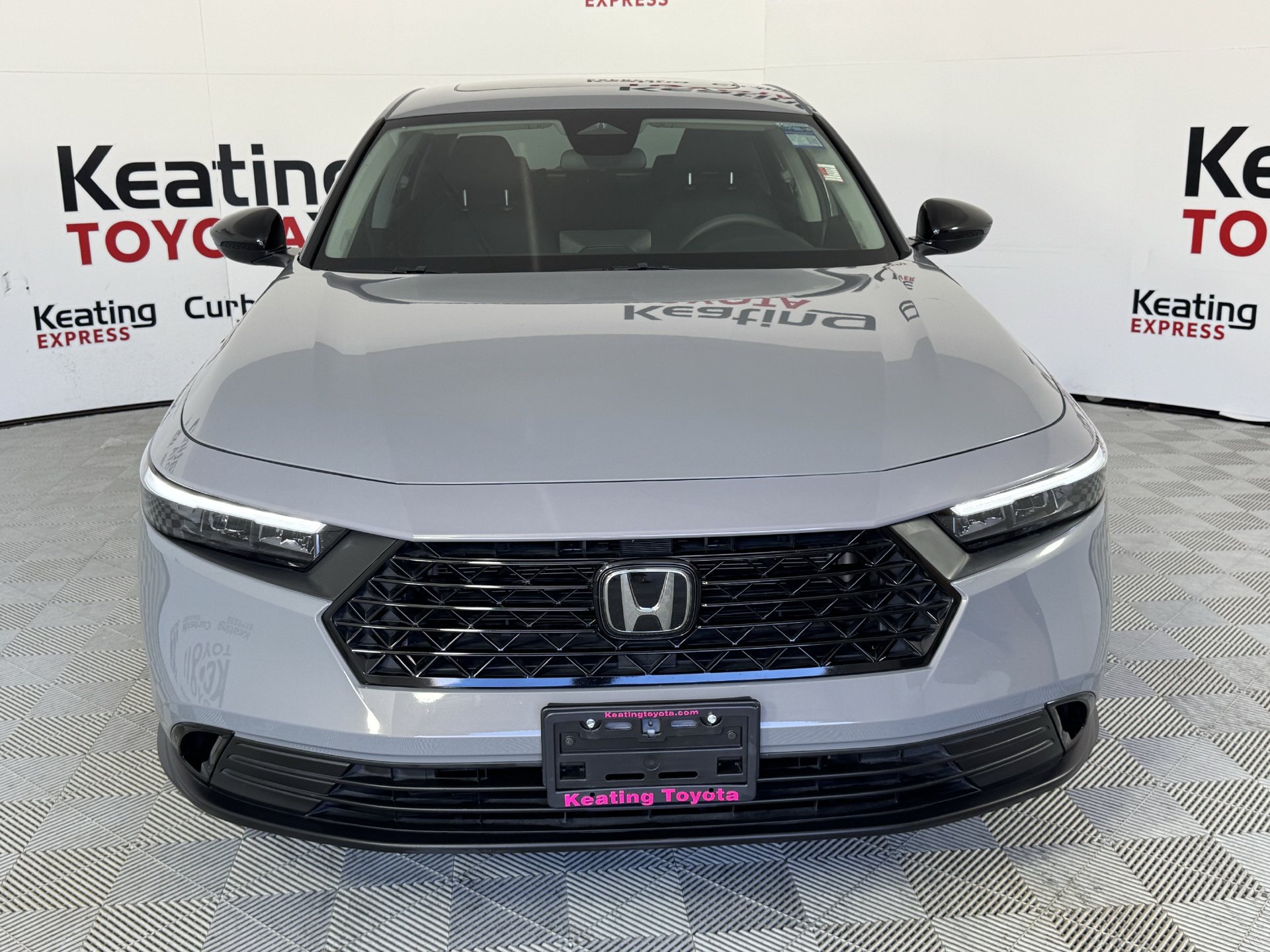 Used 2025 Honda Accord SE image 10