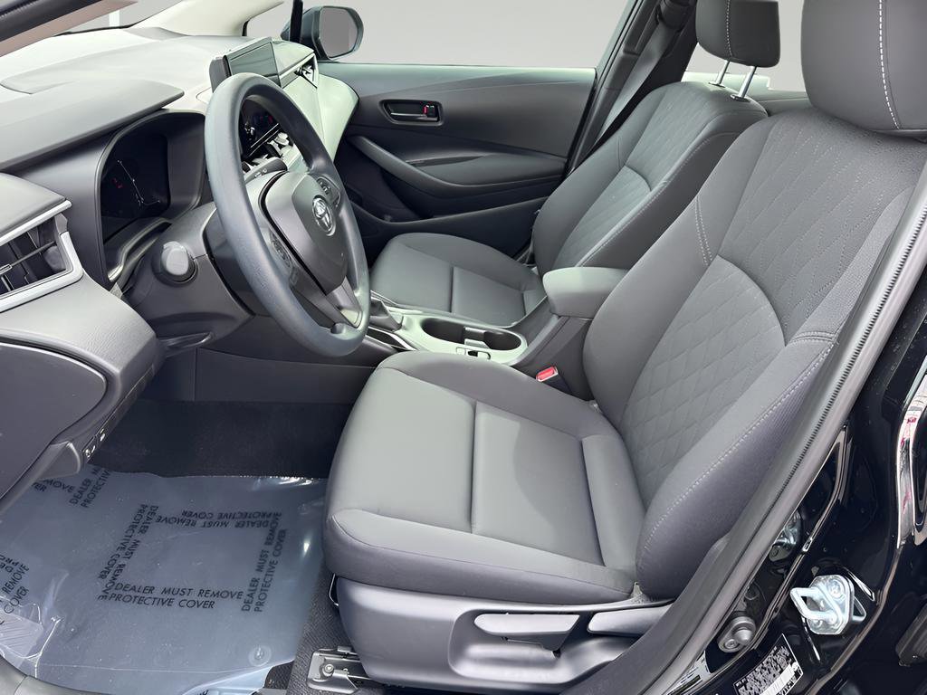 Used 2026 Toyota Corolla LE image 10