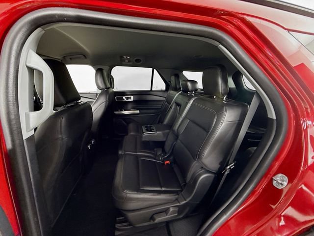 Certified 2022 Ford Explorer XLT w/ Equipment Group 202A image 23