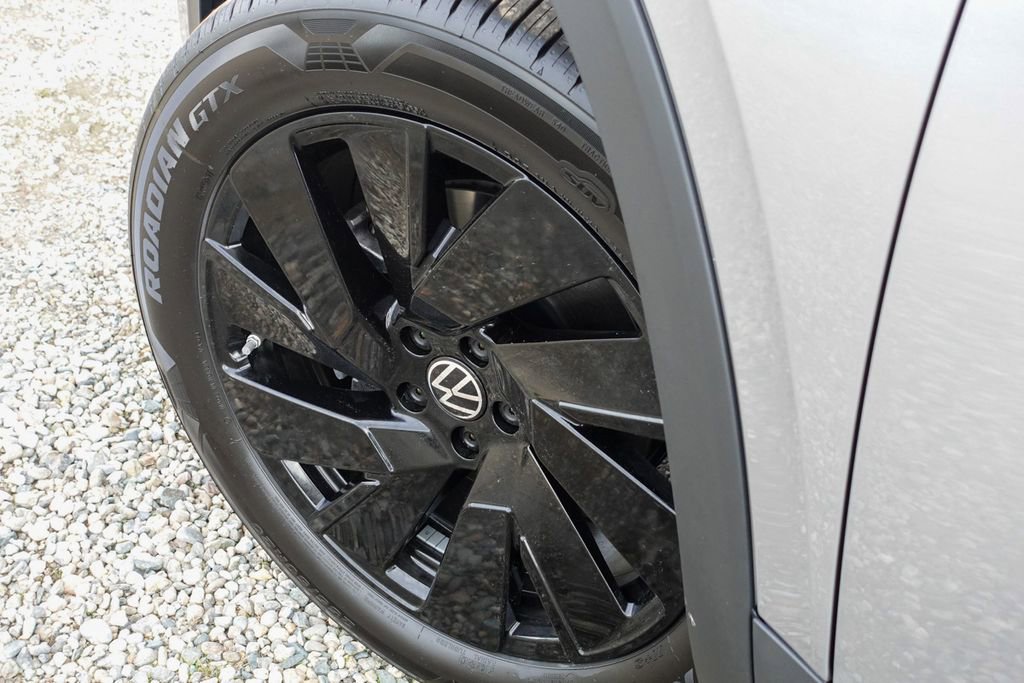 New 2026 Volkswagen Atlas SE image 11