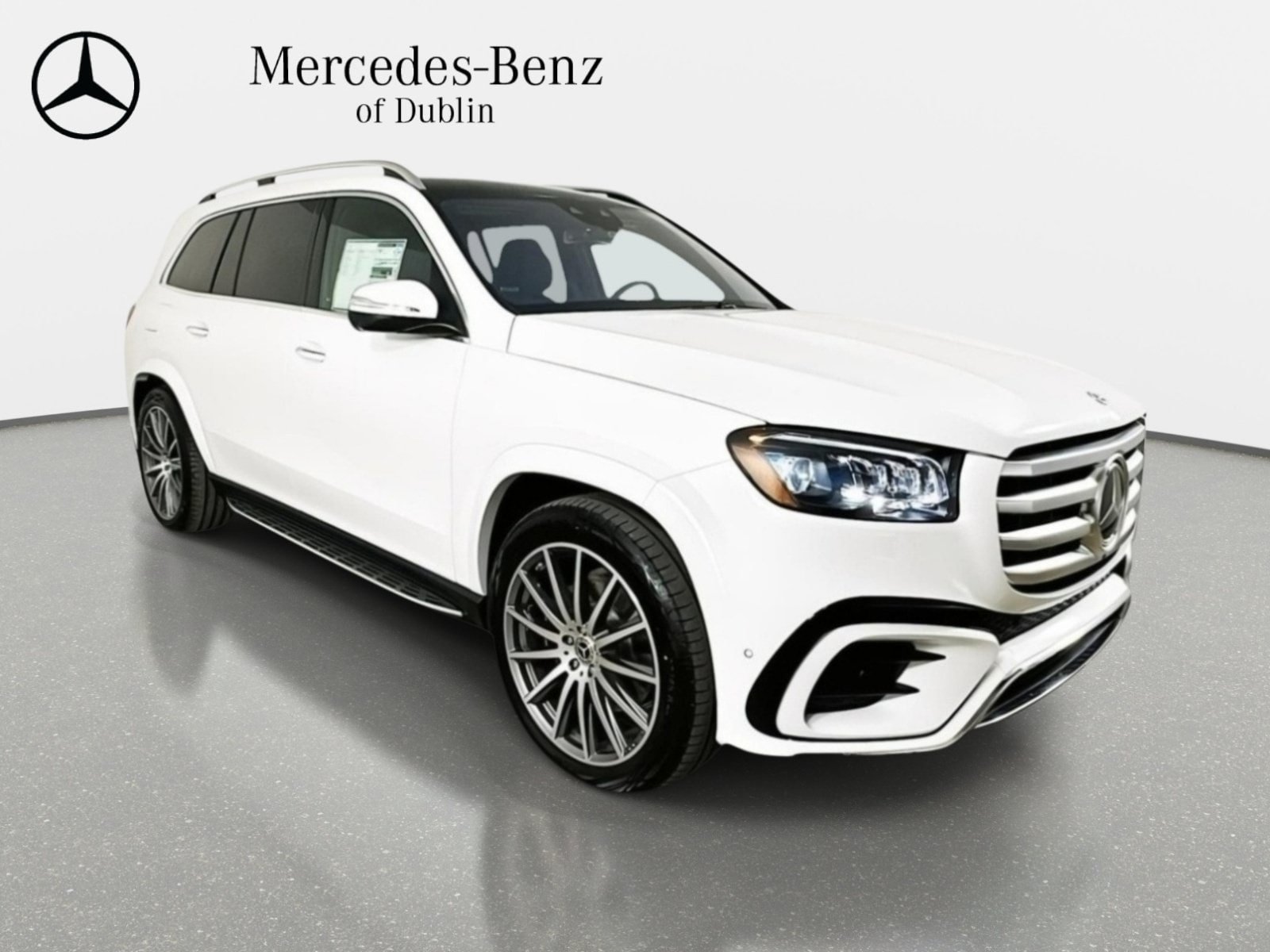Used 2026 Mercedes-Benz GLS 580 4MATIC image 3