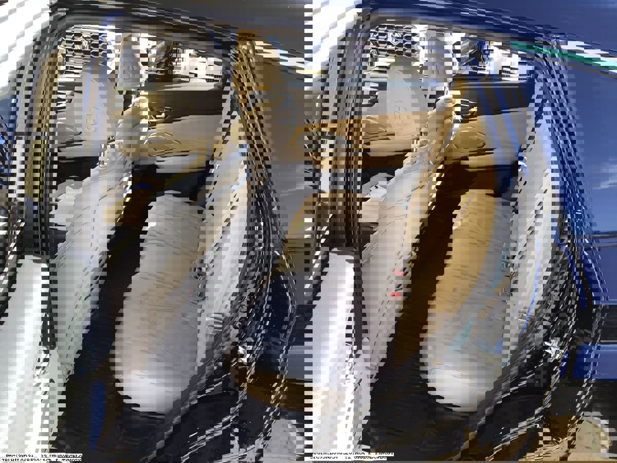 Used 2022 Acura RDX FWD w/ Technology Package image 14