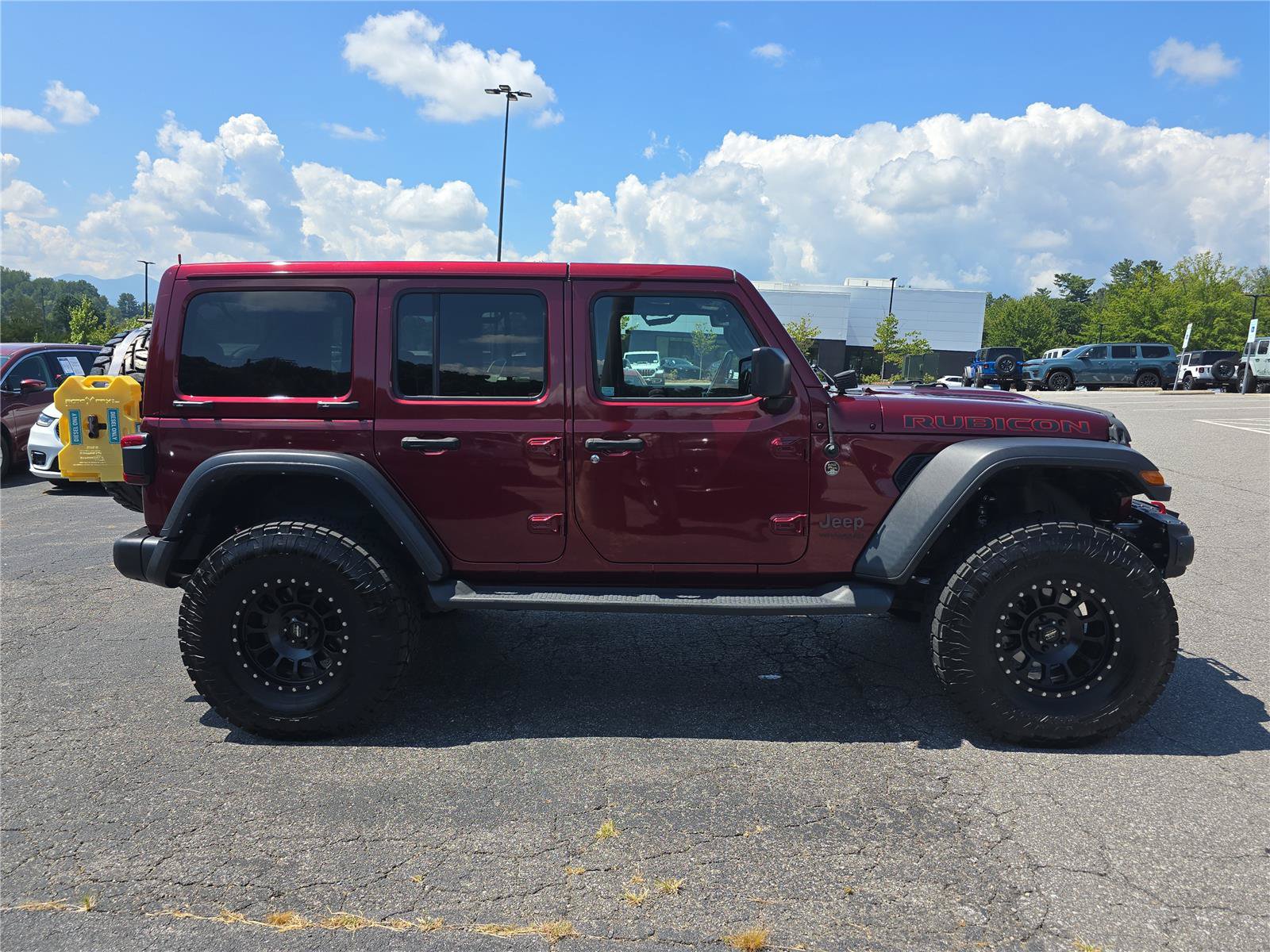 Used 2021 Jeep Wrangler Unlimited Rubicon AWD/4WD image 2