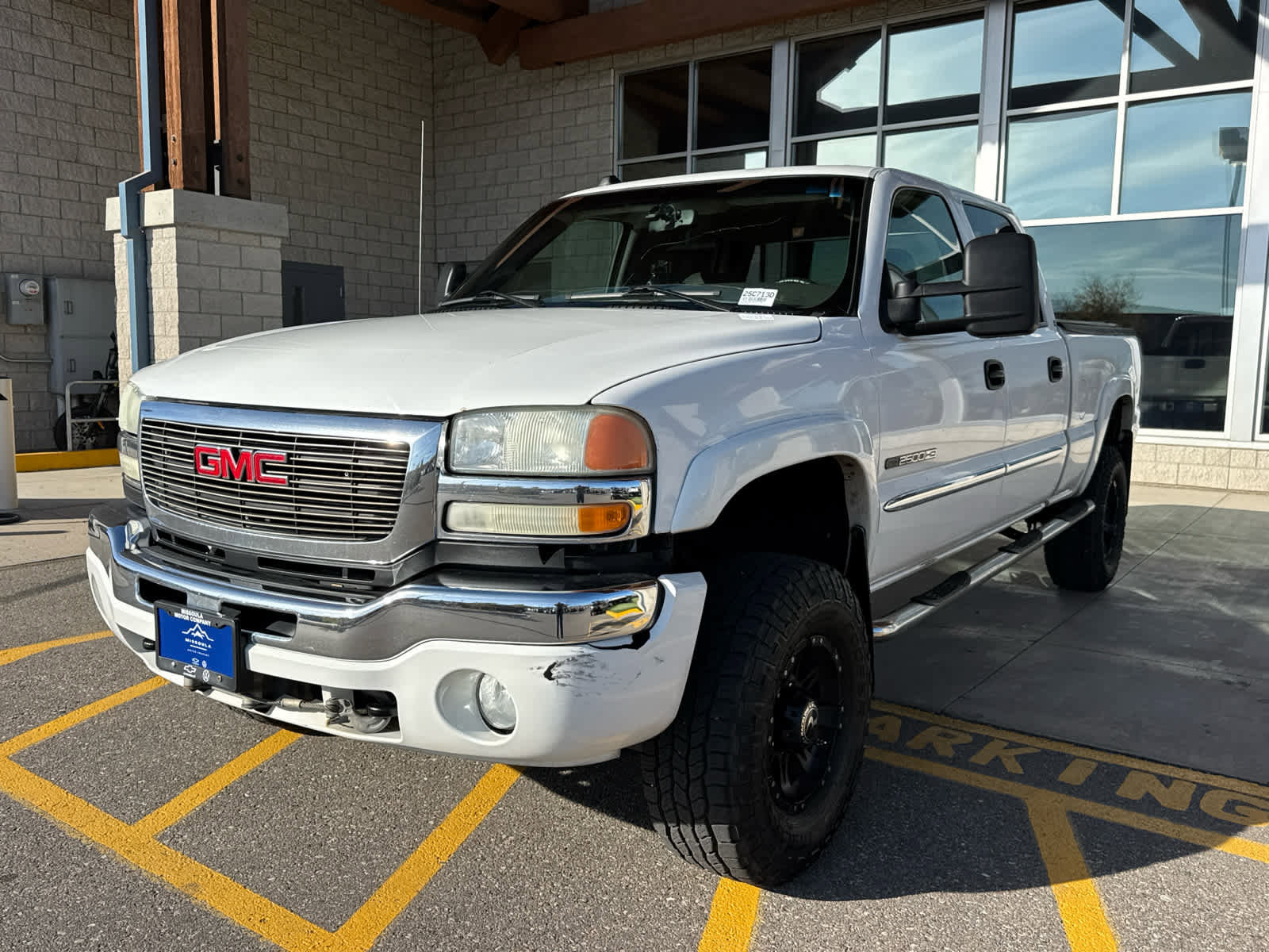 Used 2004 GMC Sierra 2500 SLE w/ Skid Plate Package