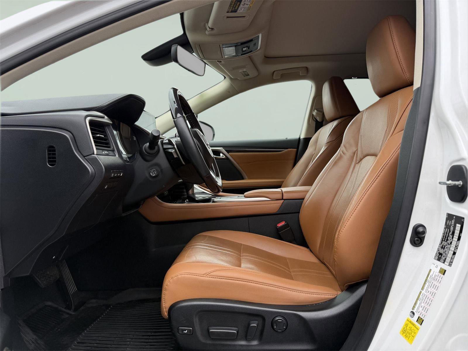 Used 2022 Lexus RX 450h AWD w/ Luxury Package image 11