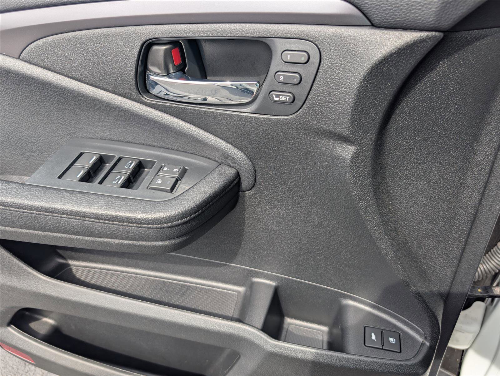 Used 2022 Honda Pilot Special Edition image 17