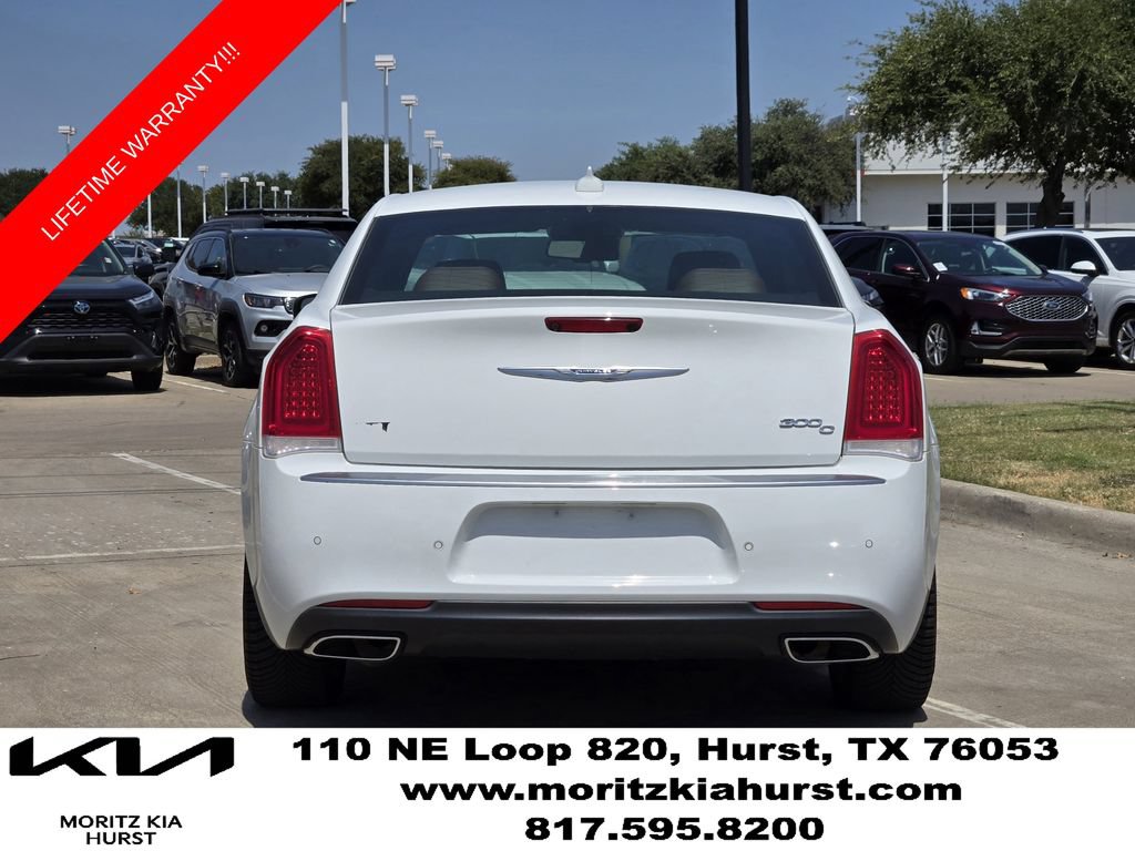 Used 2018 Chrysler 300 C w/ Sun, Sound & Nav Package RWD image 13