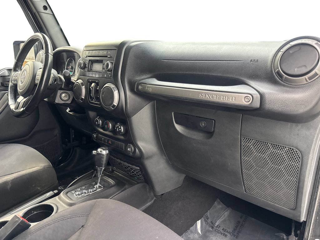 Used 2015 Jeep Wrangler Unlimited Sport w/ Quick Order Package 24S AWD/4WD image 48