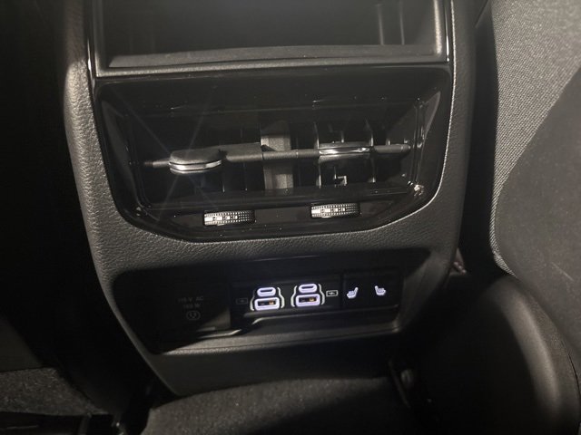 New 2025 Jeep Grand Cherokee Limited w/ Black Appearance Package image 33