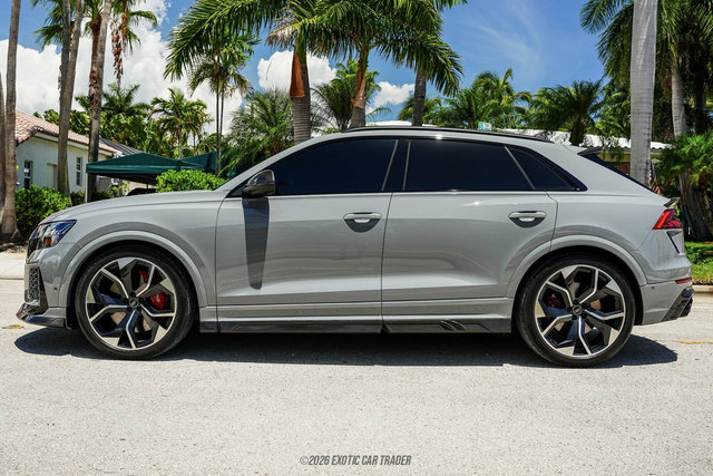 Used 2024 Audi RS Q8 AWD/4WD image 3