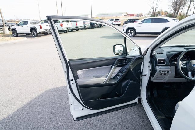 Used 2018 Subaru Forester 2.5i Premium image 11