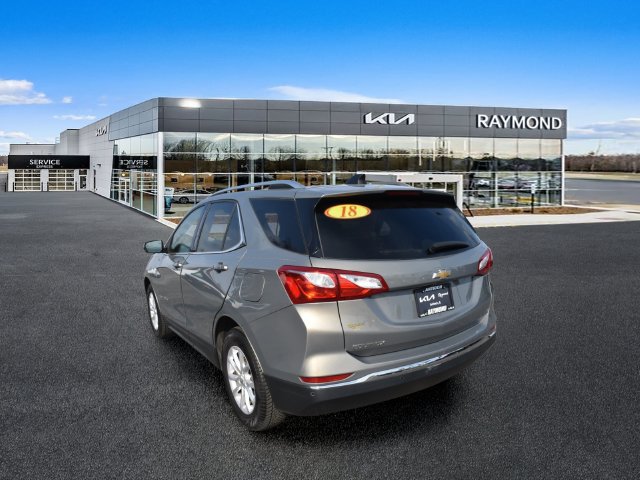 Certified 2018 Chevrolet Equinox LT w/ Sun & Infotainment Package FWD image 5