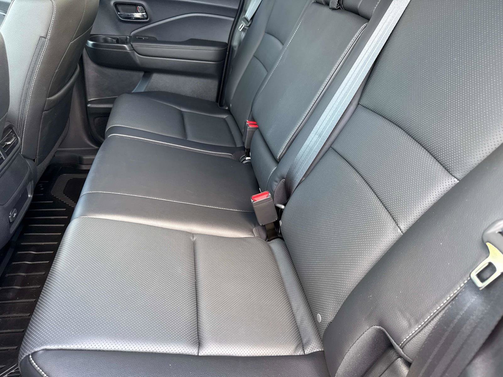 Certified 2025 Honda Ridgeline RTL image 13