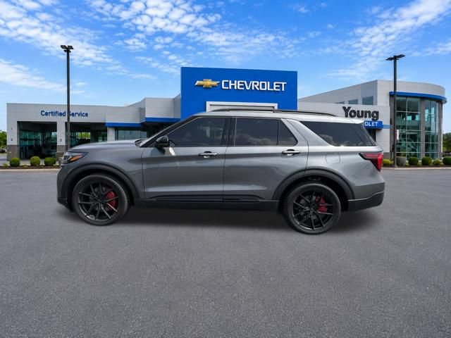 Used 2025 Ford Explorer ST w/ Sun And Sound Package AWD/4WD image 4