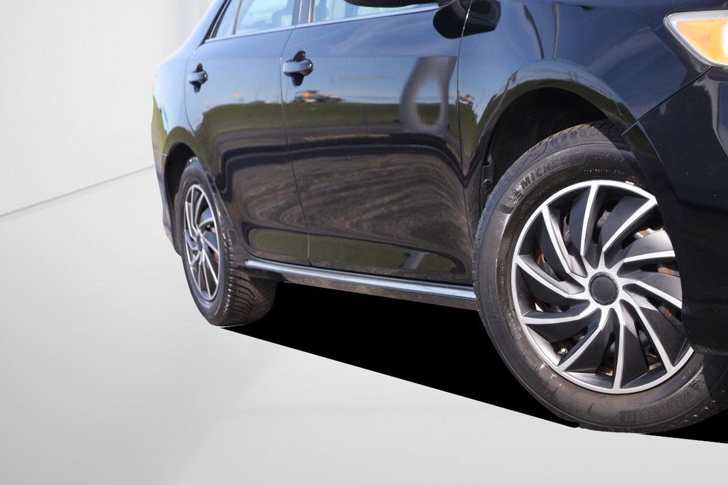 Used 2012 Toyota Camry LE image 3