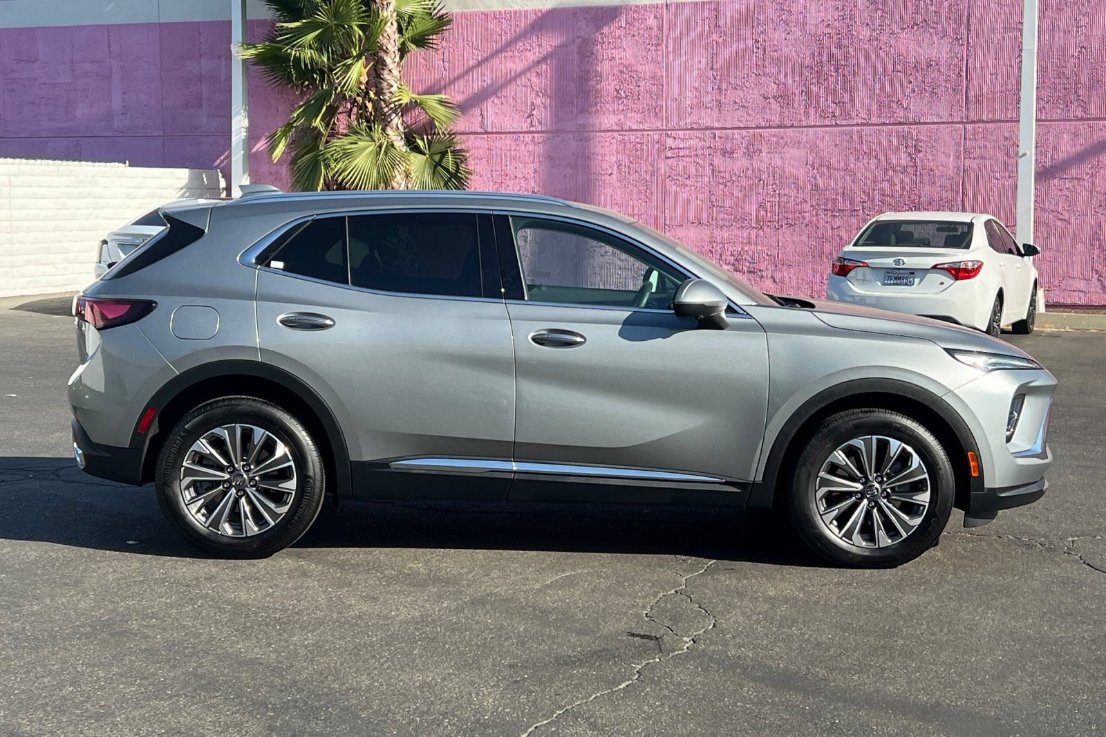 Used 2026 Buick Envision Preferred AWD/4WD image 3