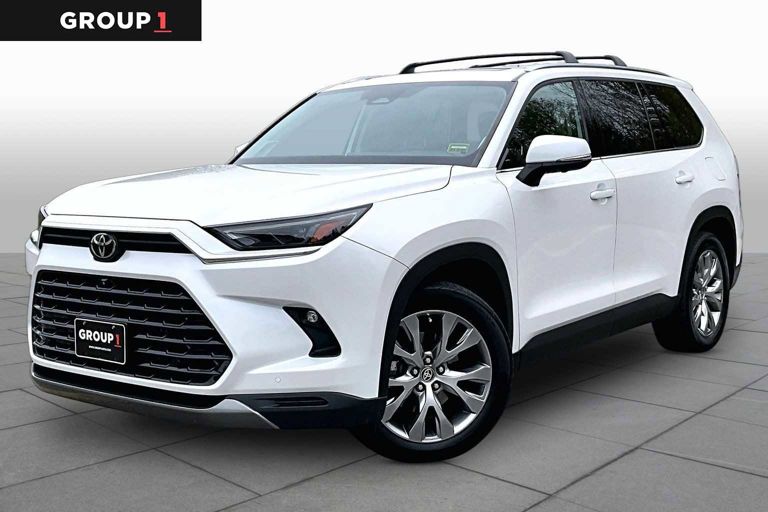 Used 2024 Toyota Grand Highlander AWD image 1
