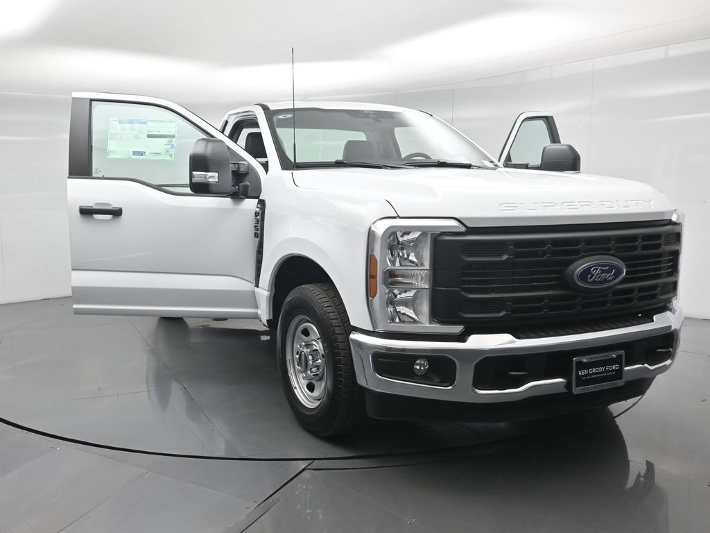 New 2026 Ford F350 XL w/ XL Chrome Package RWD image 22