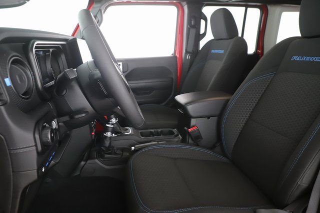 Used 2025 Jeep Wrangler Unlimited Rubicon 4xe w/ Safety Group image 16