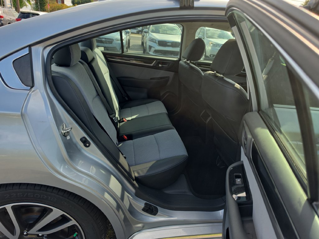 Used 2017 Subaru Legacy 2.5i Sport AWD/4WD image 11