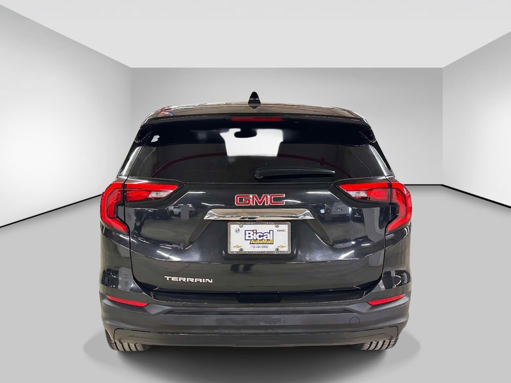Used 2020 GMC Terrain SLE FWD image 4
