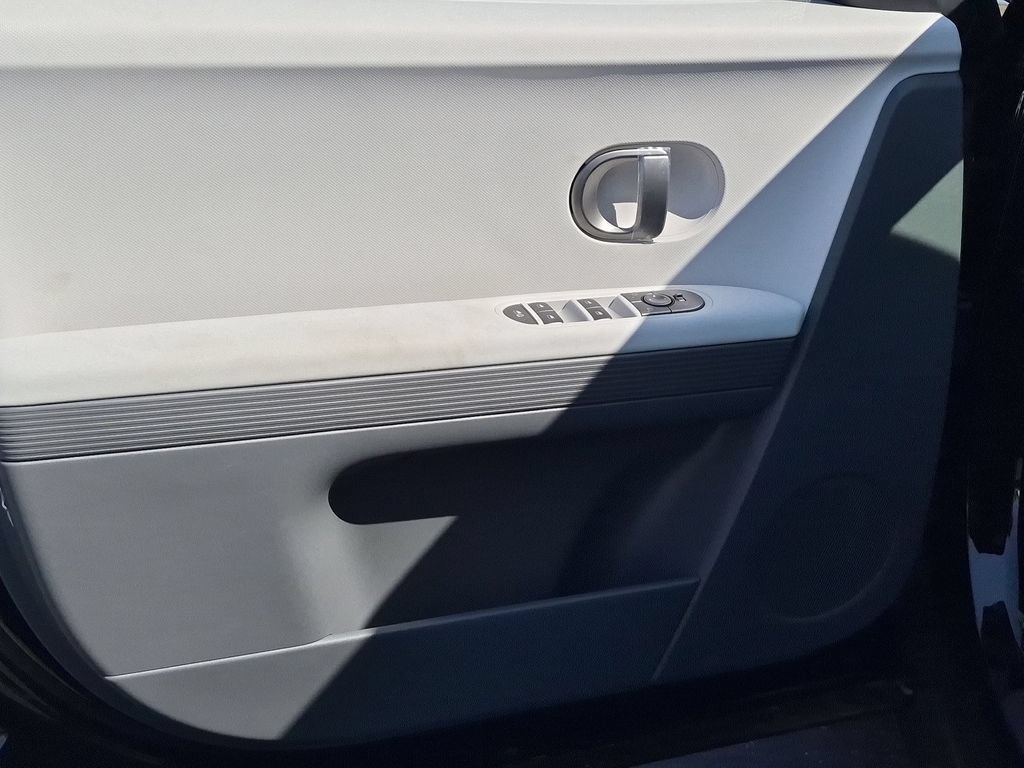 New 2026 Hyundai Ioniq 5 SEL RWD image 12