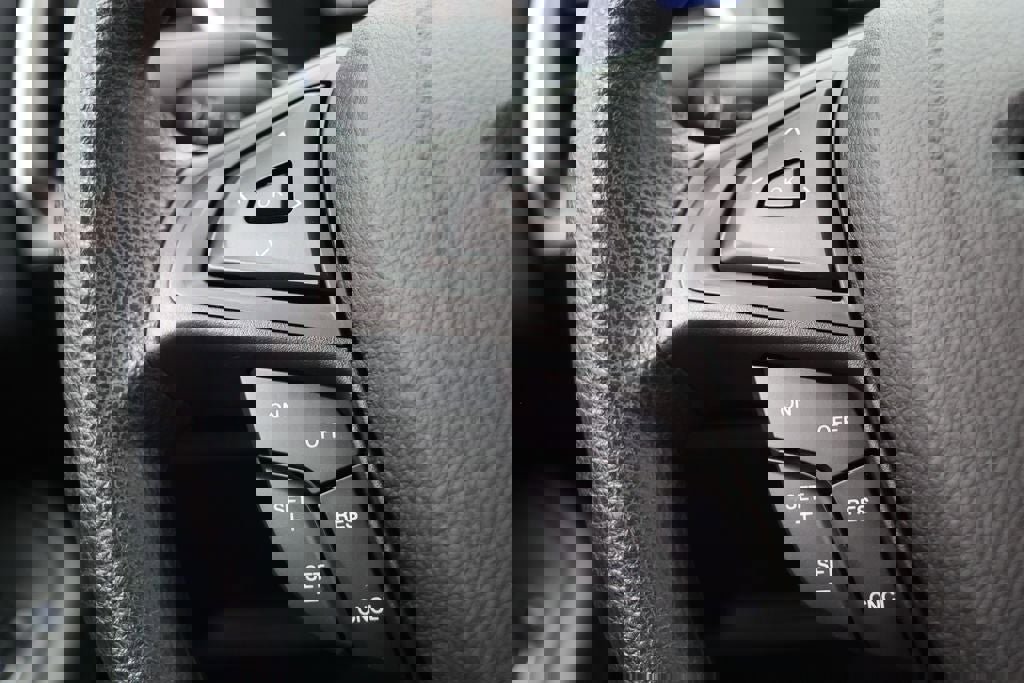 Used 2023 Ford Edge SE AWD/4WD image 18