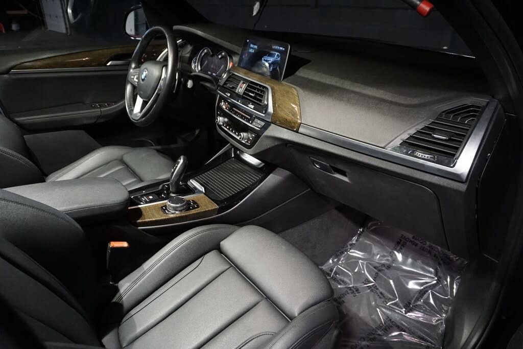Used 2019 BMW X3 sDrive30i RWD image 16