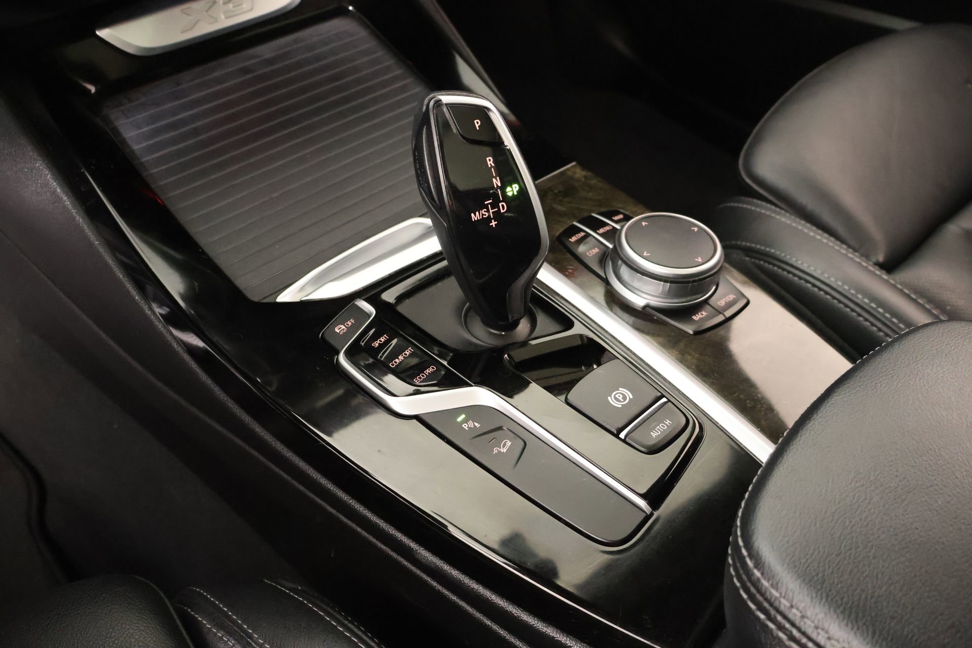 Used 2019 BMW X3 xDrive30i w/ Premium Package AWD/4WD image 9