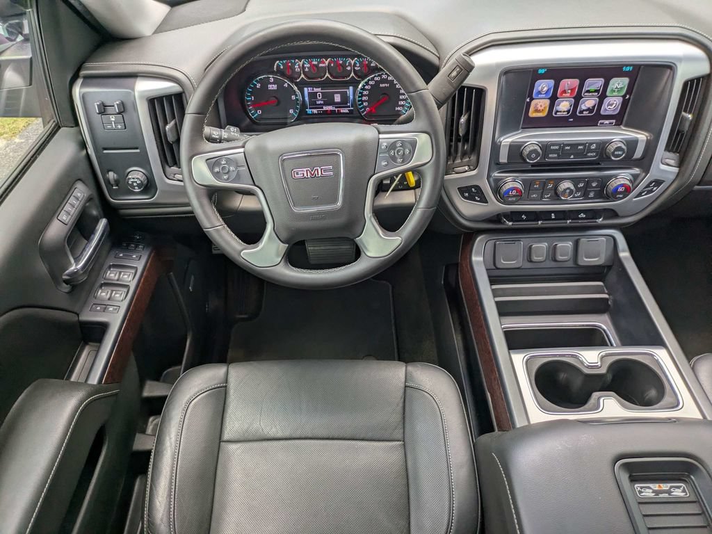Used 2017 GMC Sierra 1500 SLT w/ SLT Premium Package RWD image 16