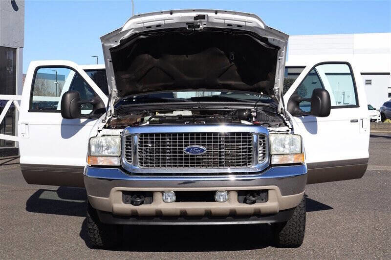 Used 2002 Ford Excursion Limited image 40