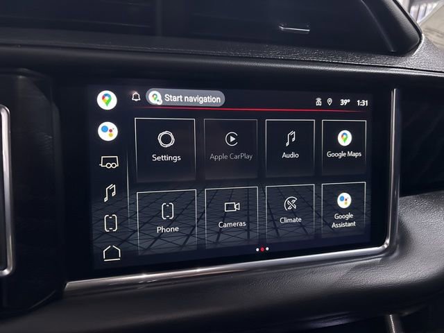 Used 2022 GMC Yukon XL Denali image 16