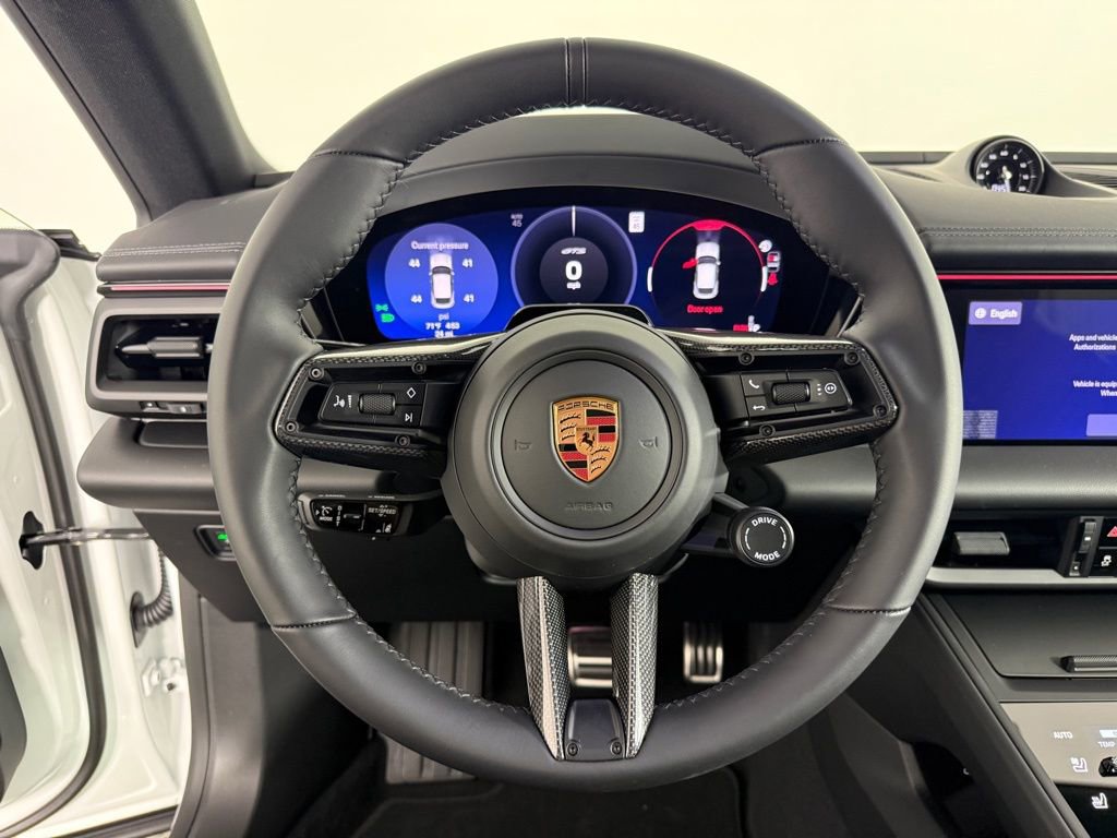 New 2026 Porsche Macan GTS Electric image 28