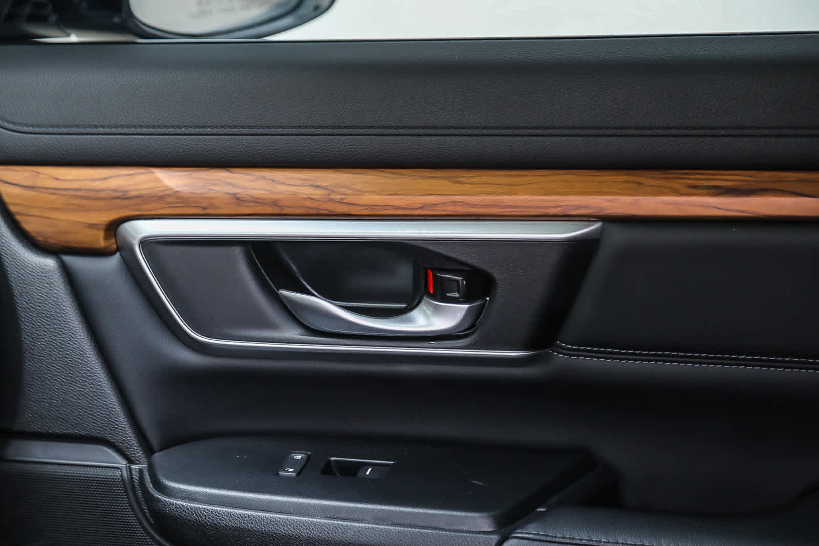 Used 2020 Honda CR-V EX-L image 19