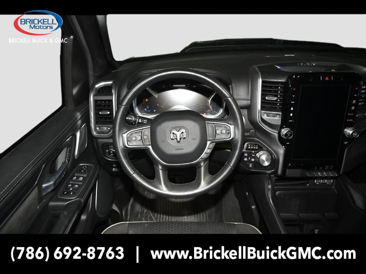Used 2024 RAM 1500 Laramie AWD/4WD image 18