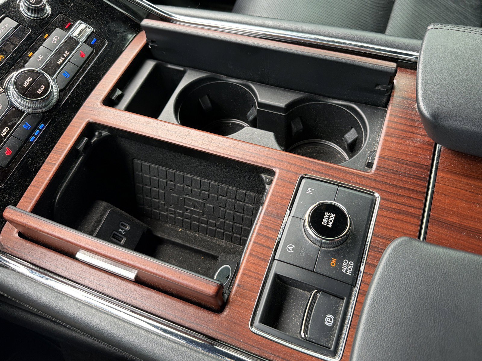 Used 2023 Lincoln Navigator Reserve AWD/4WD image 33