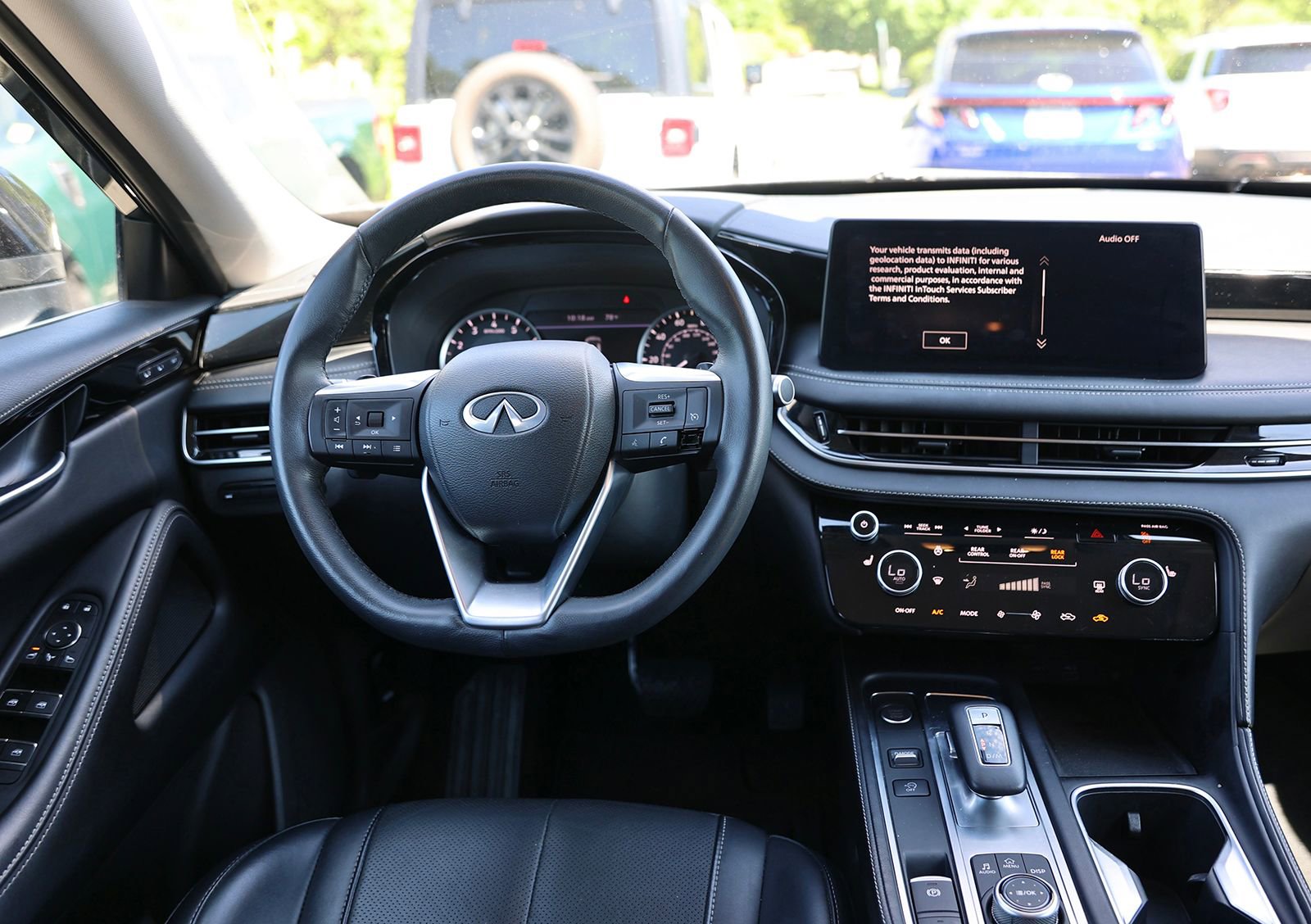 Used 2023 INFINITI QX60 Pure AWD/4WD image 17