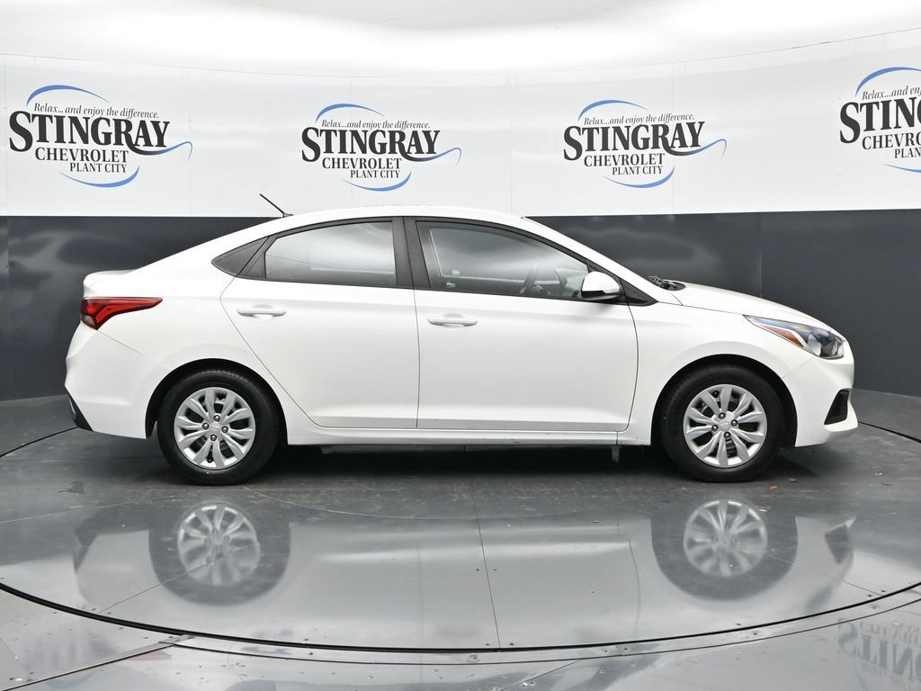 Used 2020 Hyundai Accent SE FWD image 8