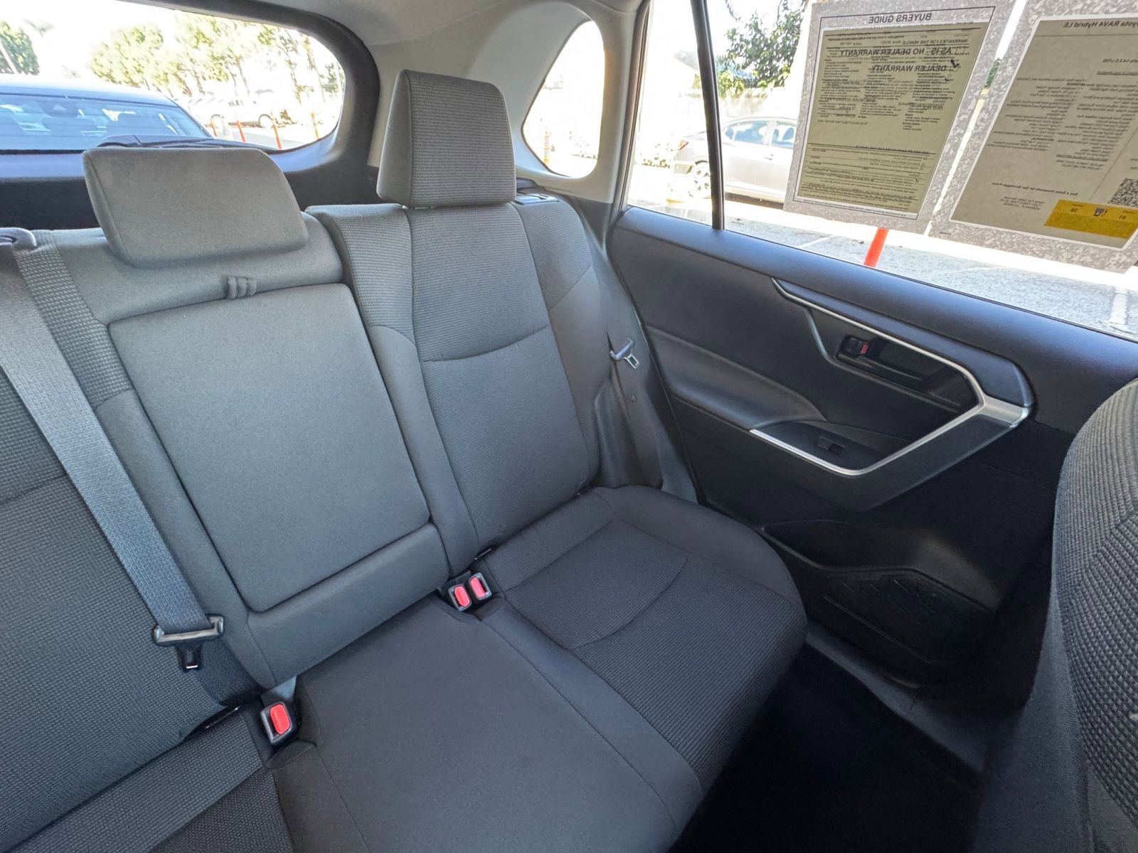 Used 2025 Toyota RAV4 LE AWD/4WD image 36